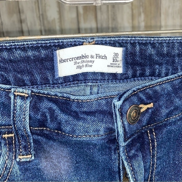Abercrombie & Fitch The Skinny High Rise Jeans - Picture 6 of 6